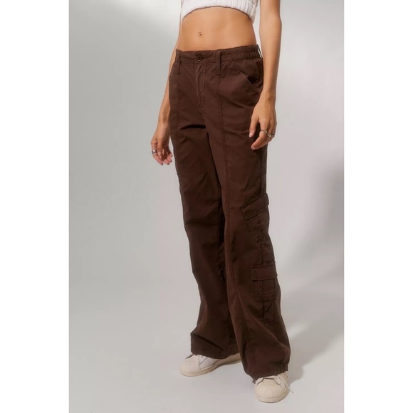 Urban Outfitters Pants - Urban Outfitters BDG Y2K Low-Rise Cargo Pant in Chocolate Brown